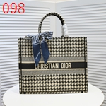 偽物ディオールバッグ